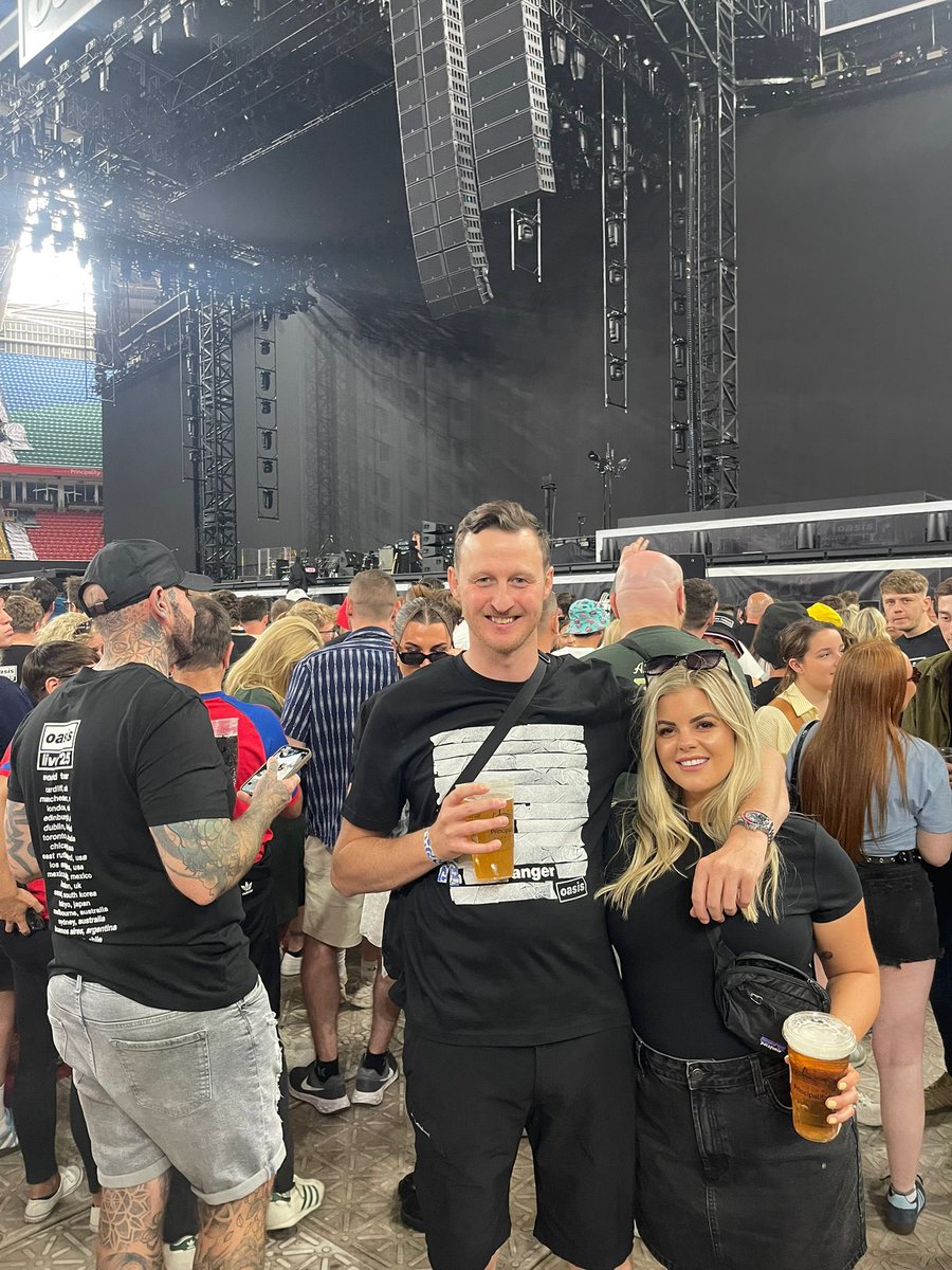 jack91edwards's tweet image. Oasis 🎸🙌🏼