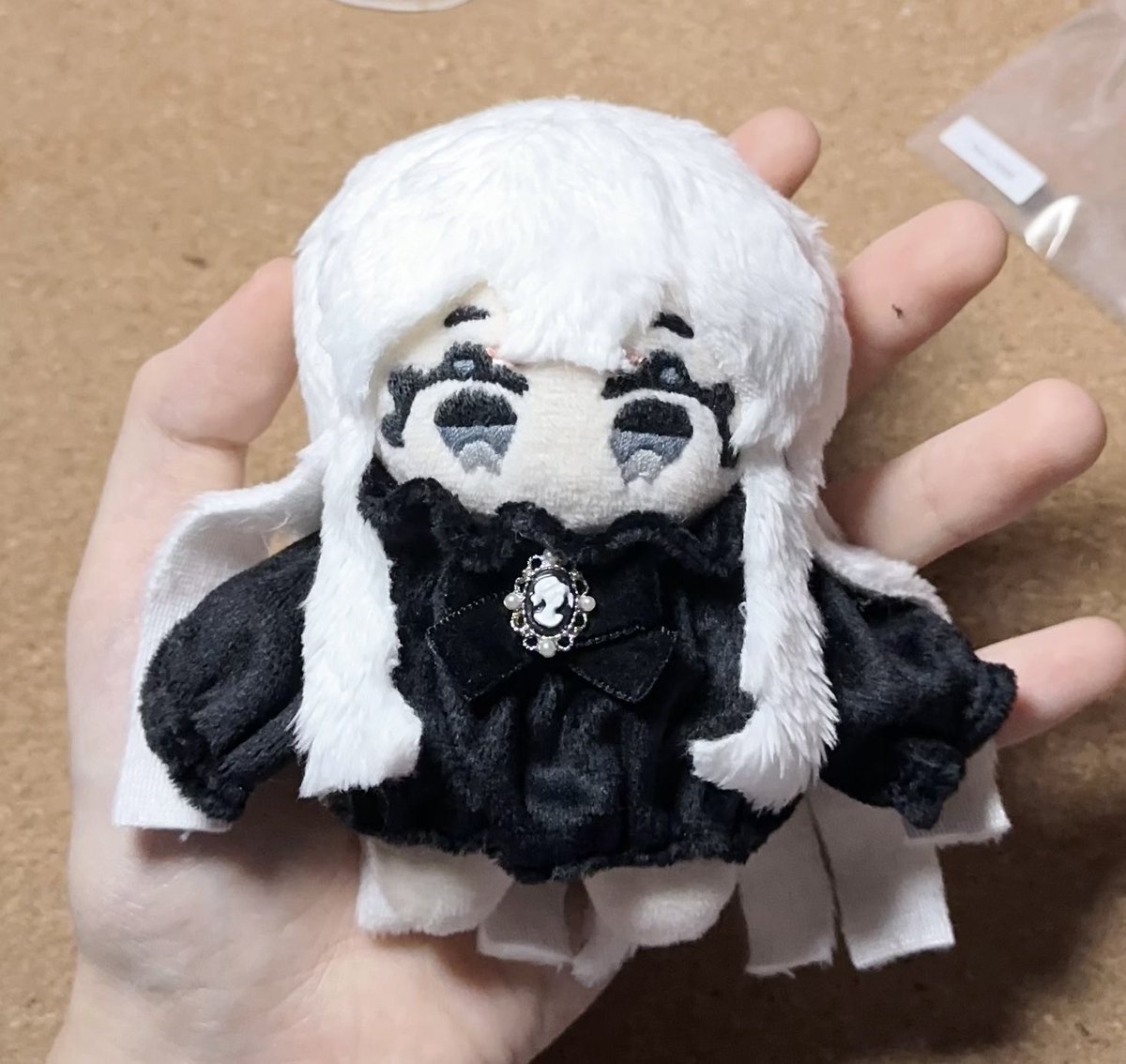 wangmeong_som's tweet photo. 자캐 솜인형 하 얀 나눔합니다🥰
자캐속성이지만 무속성 플레이 가능합니다!

얀 불가사리 바디 10cm 보모 원단접착제 사용 (도아너님 이름은 못찾음..🥹)

알티해주시면 솜인형 계정 위주로 추첨하여 보내겠습니다!! 택배비는 부담해주셔야합니다~!
트친한정Xx 고양이 키움! https://t.co/2lm7aVqeYr