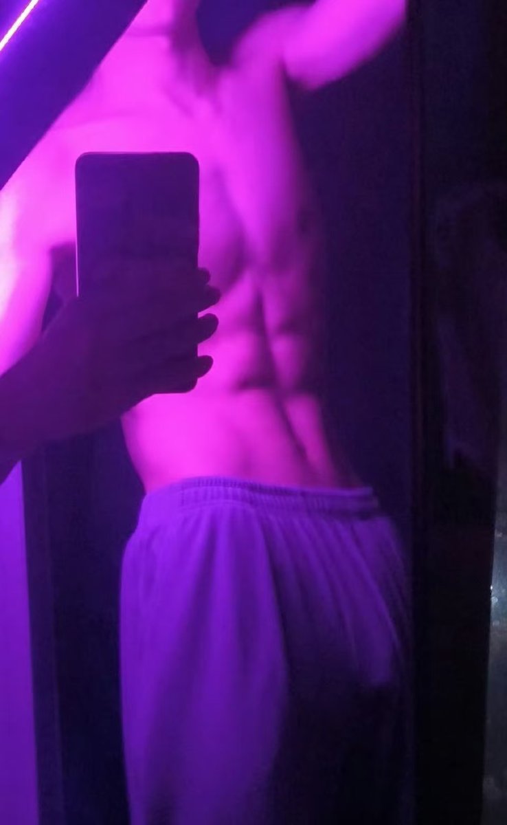 九十与你 tweet media