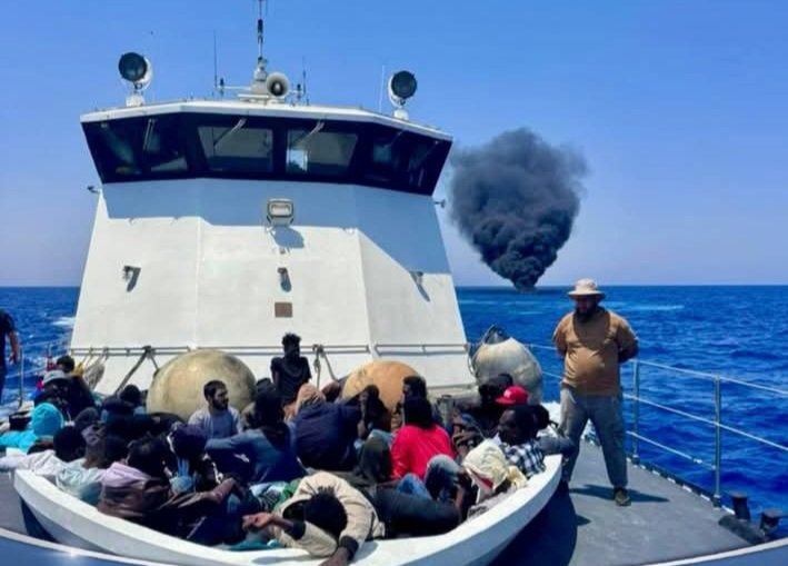 🚨#Libya’s Ministry of Interior announces plan to activate more assets this summer to intercept migrants.
Yesterday,P301 intercepted 39 people off Tripoli.They were handed to DCIM detention.
Europe is funding this. More boats. More suffering.
 #FortressEurope #EUBordersKill