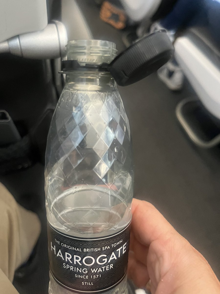 Com’era cari amici fascio salviniani ma anche conduttori tv genuflessi al potere? “Ce lo impone l’Europa!!!”. Da Londra è tutto