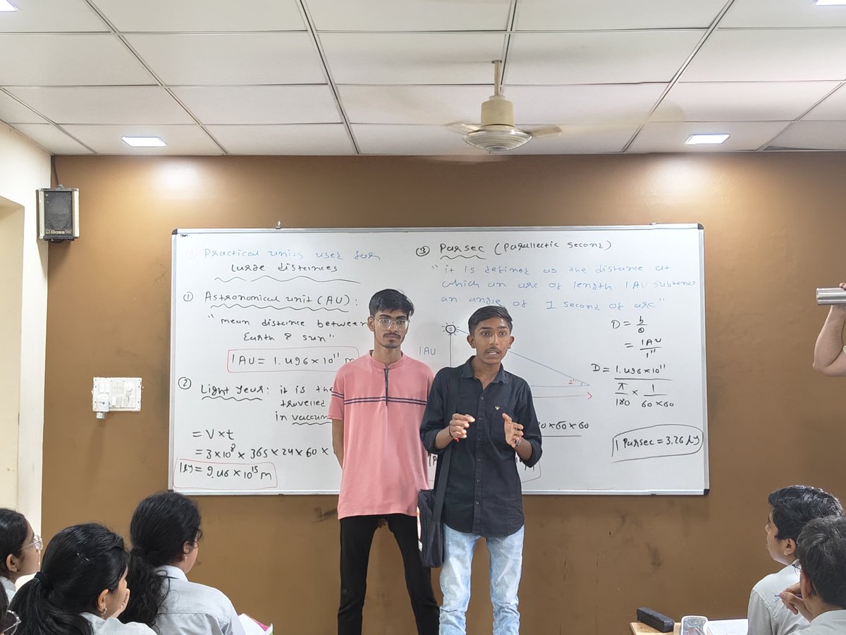 ABVP_Rajkot's tweet image. #ABVPMembership Drive અંતર્ગત 

#ABVPRajkot મહાનગર  કાર્યકર્તાઓ દ્વારા વિવિધ શાળાના વિદ્યાર્થીઓની સદસ્યતા કરવામાં આવી.

#JoinABVP

#JoinABVPGJ

#ABVPGujarat