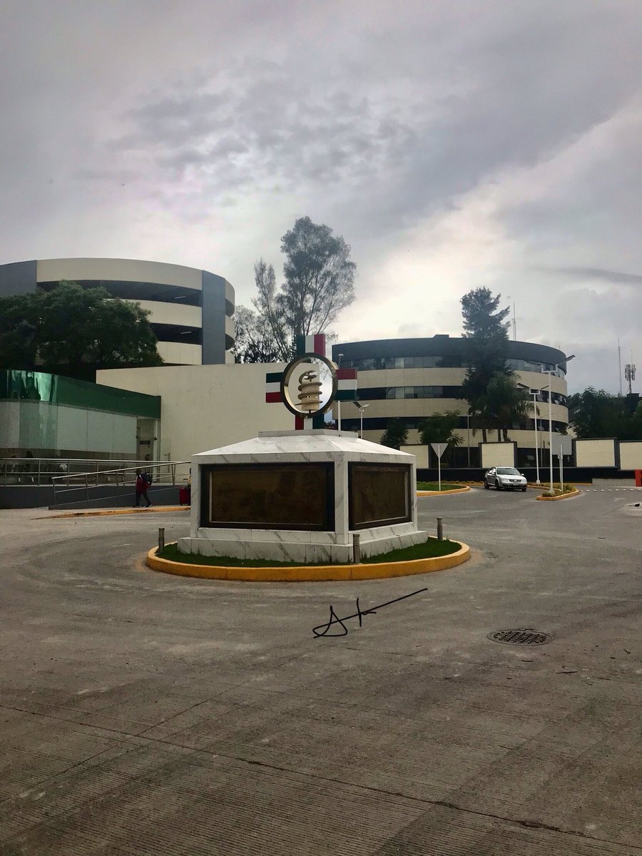JLSantiagoG's tweet image. 🟢 Día de pasar a #visitar a algunos Subtenientes y Mayores con los que tuve la #oportunidad de servir en el 81o. Batallón de Infantería y Escuela Militar de Infantería cuando fue la #pandemia de la #COVID19. 🙌🏼

#viernes #cdmx