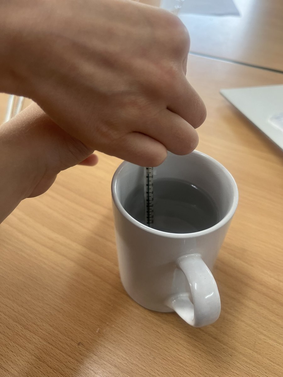 CESmith26's tweet image. We were measuring the temperature of water yesterday in our Science lesson testing boiling water, room temperature and water with ice.  
@CITacademies #citacademies #teamCSL #science #school #edutwitter