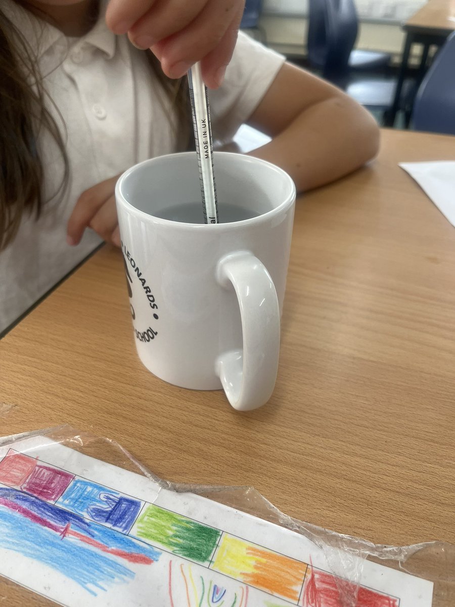 CESmith26's tweet image. We were measuring the temperature of water yesterday in our Science lesson testing boiling water, room temperature and water with ice.  
@CITacademies #citacademies #teamCSL #science #school #edutwitter