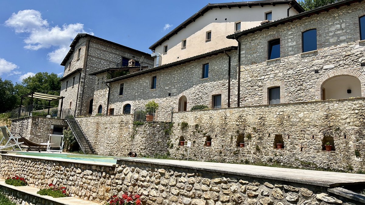 marpetre's tweet photo. Oggi, da direttore f.f. della Riserva dei Laghi Lungo e Ripasottile, ho partecipato all’evento “Un Racconto di Eccellenza: il Tartufo di Colli sul Velino”, promosso dalla Pro Loco.
Grazie al Sindaco Nobili, al Vice Bernardini e alla Fattoria Alice per l’ospitalità. https://t.co/iZ1lJe1RqA