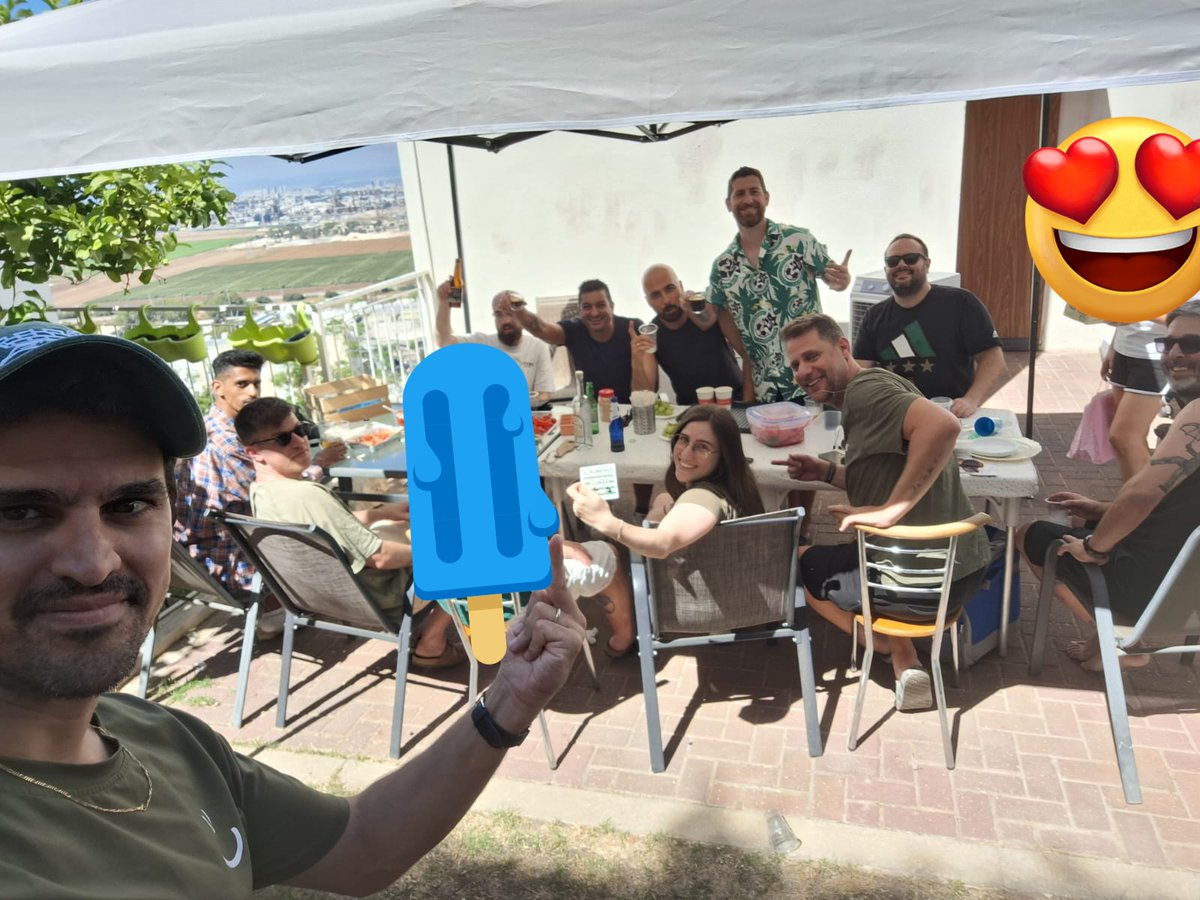 🎵והיא שואלת כל שבוע
מה ביום שבת אני עושה🎵