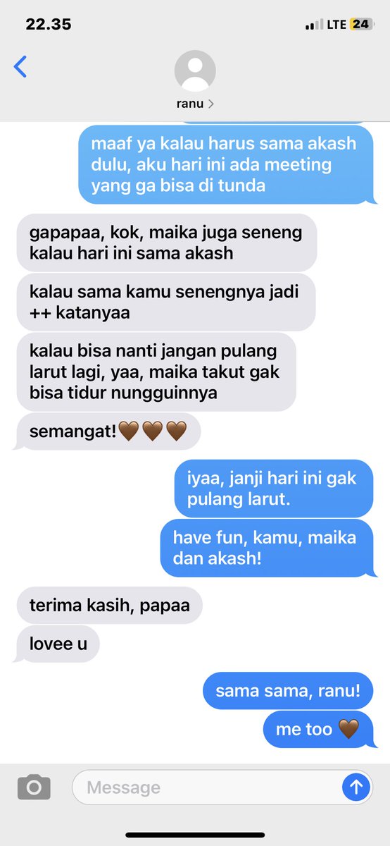noren few tweet au:

“Kamu, masih milikku secara utuh, kan?”
