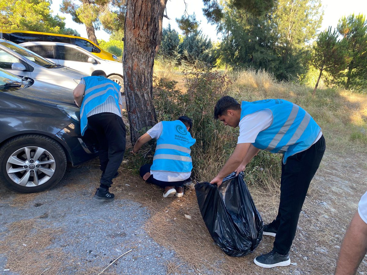 Manavgat Ülkü Ocakları (@manavgatocak7) on Twitter photo Ülkü Ocakları Manavgat İlçe Başkanlığı olarak; Manavgat Devlet Hastanesi çevresinde bulunan yangın riski yüksek ormanlık alanların bakım ve çevre temizliğini gerçekleştirdik.
<a href="/moguzhandincer/">Oğuzhan Dinçer</a>
<a href="/mustafaavsar510/">Mustafa AVŞAR</a> Ülkü Ocakları Manavgat İlçe Başkanlığı olarak; Manavgat Devlet Hastanesi çevresinde bulunan yangın riski yüksek ormanlık alanların bakım ve çevre temizliğini gerçekleştirdik.
<a href="/moguzhandincer/">Oğuzhan Dinçer</a>
<a href="/mustafaavsar510/">Mustafa AVŞAR</a>