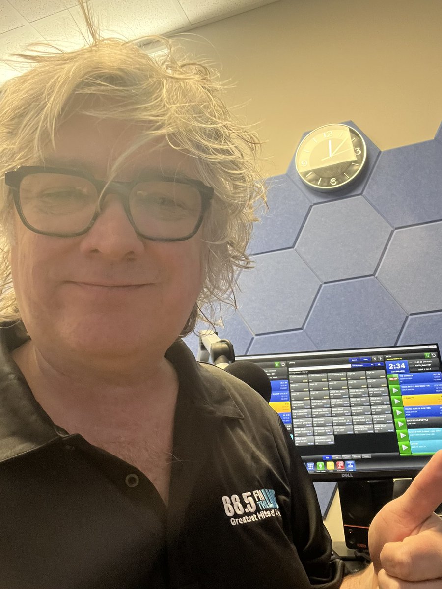 Craig Robertson (@craigrmusic) on Twitter photo You can hear me on the radio this weekend! <a href="/885TheLake/">88.5 The Lake</a> You can hear me on the radio this weekend! <a href="/885TheLake/">88.5 The Lake</a>