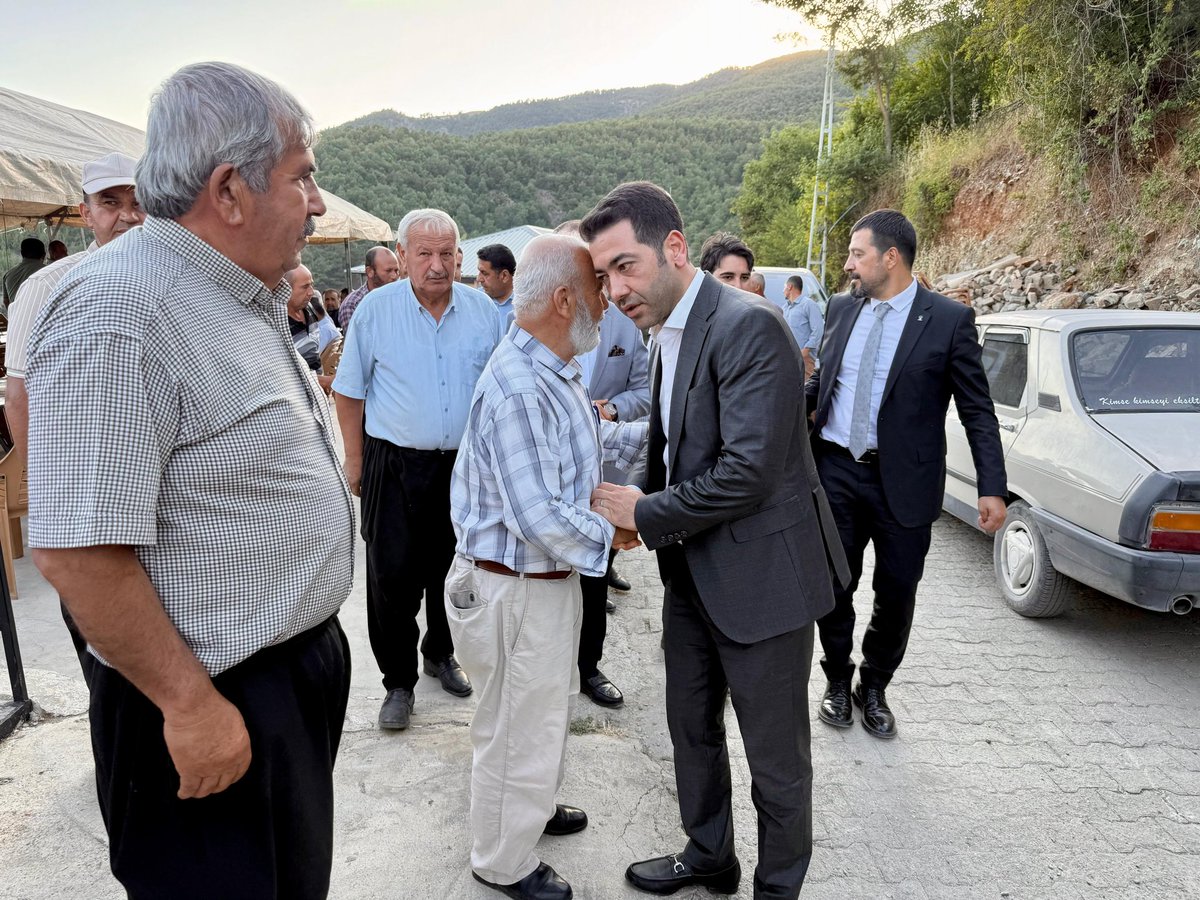 📍 Bahçe 

Bahçe İlçe Başkanımız Sayın Zübeyir Kılıç'ın halasının eşi merhum Ali Begeç'in taziyesine Teşkilatımızla katılım sağladık.

Merhum Ali Begeç’e Allah’tan rahmet; kederli ailesine, yakınlarına ve sevenlerine başsağlığı diliyoruz. 
Rabbim mekânını cennet eylesin.