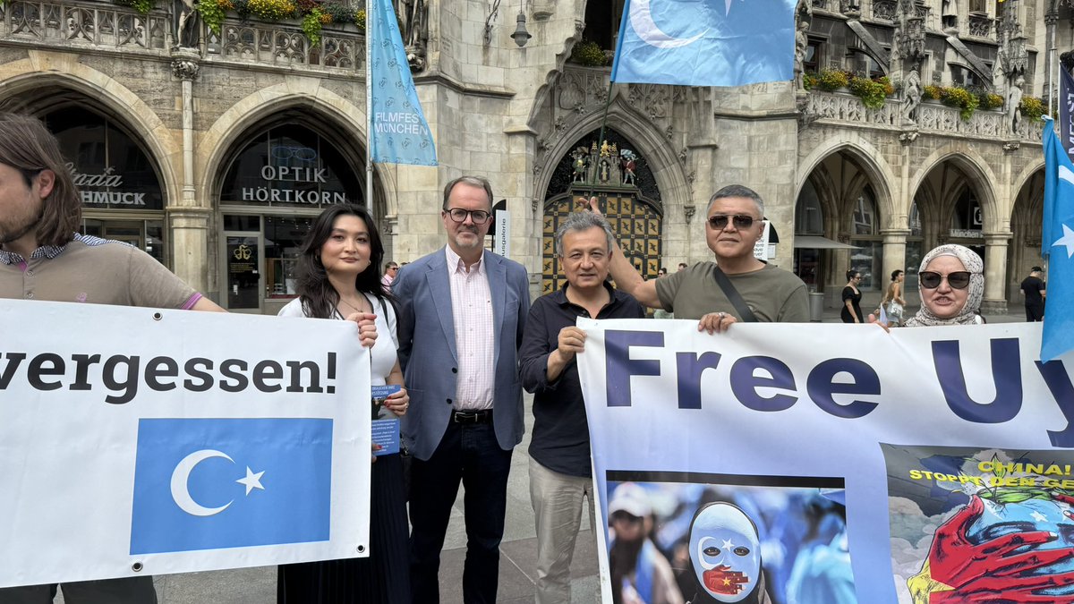 World Uyghur Congress (@uyghurcongress) on Twitter photo Thank you for your support and for lending your voice to #Uyghurs <a href="/m_rinderspacher/">Markus Rinderspacher</a>! Thank you for your support and for lending your voice to #Uyghurs <a href="/m_rinderspacher/">Markus Rinderspacher</a>!