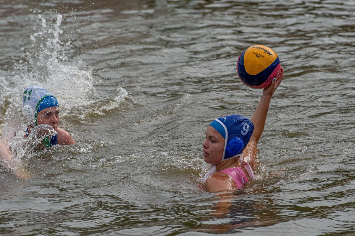 Als <a href="/EdataBv/">edata</a> en <a href="/especialisten/">eSpecialisten B.V.</a> hoofdsponsor van het internationale waterpolo event 4,5 en 6 juli in natuurbad 'De Zandpol'. 1250 deelnemers. Leuke sportieve sfeer! #waterpolo