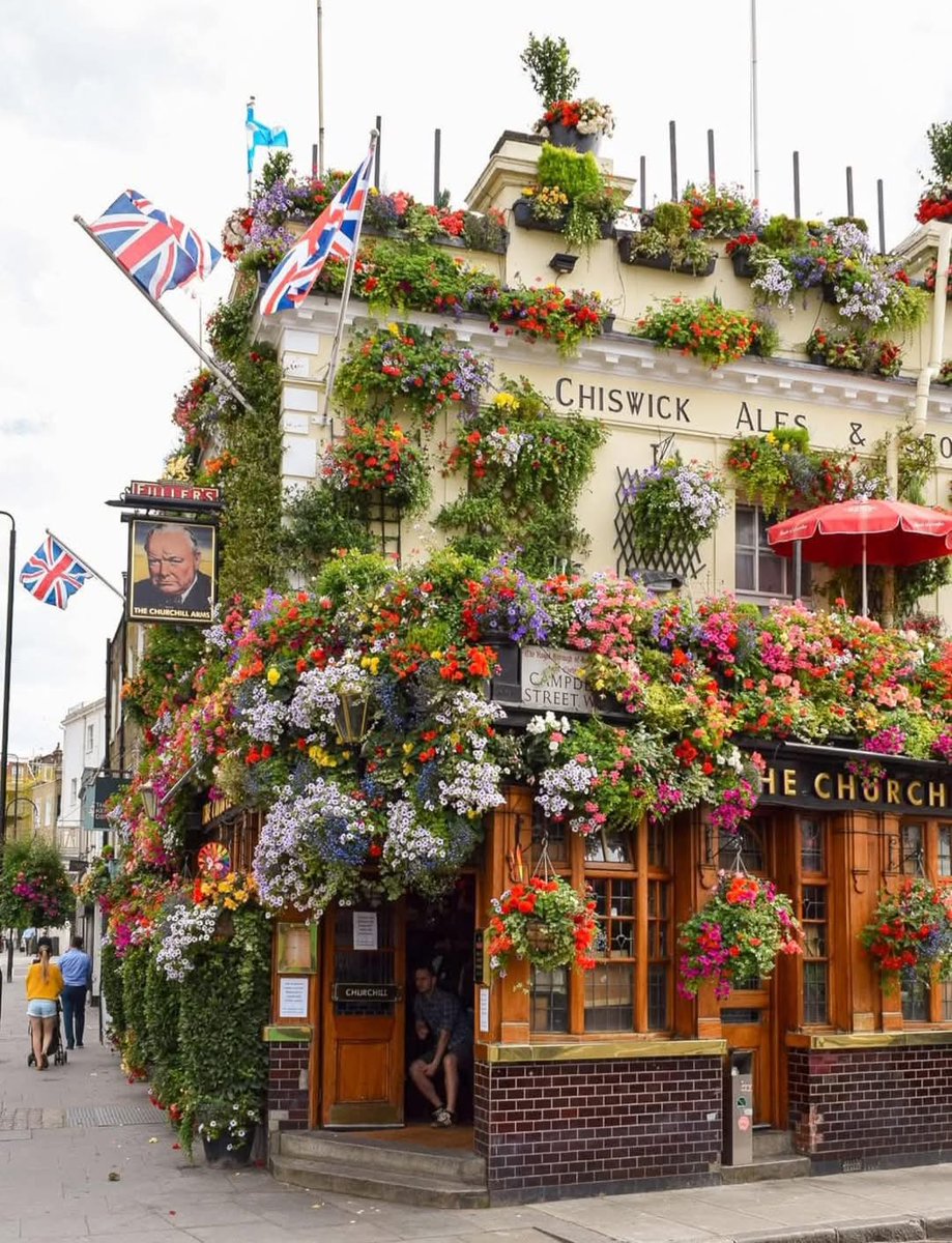 WildscapeWonder's tweet photo. The Churchill Arms, London, England https://t.co/4nPYrx2aqo