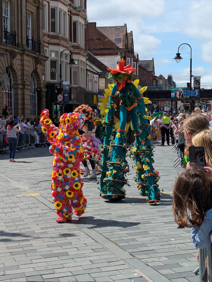 andreac1968's tweet image. Fabulous day watching the parade in South Shields @STynesideEvents #SummerParade