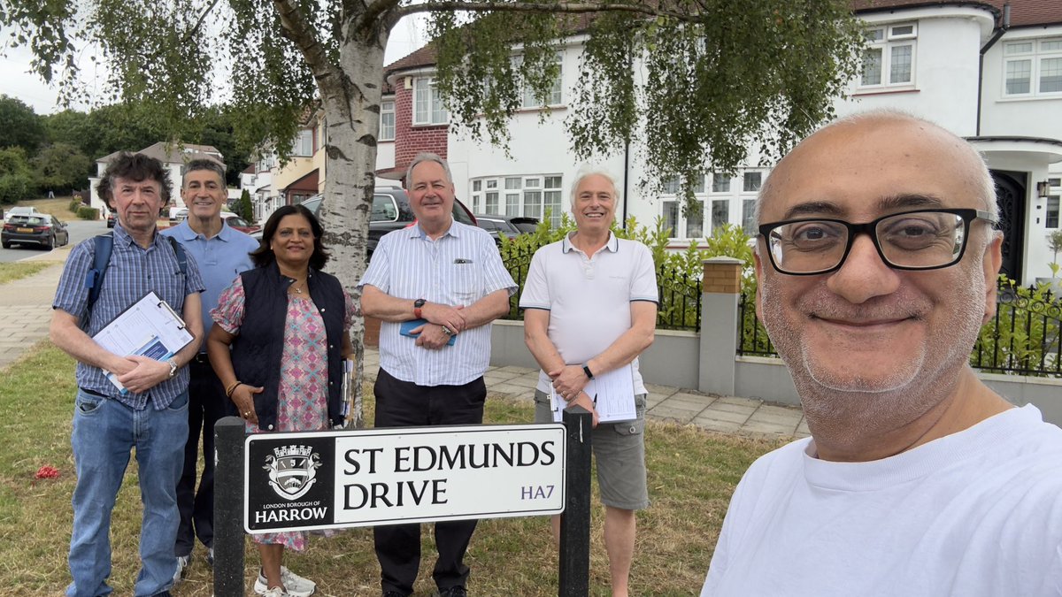 Paresh (@paresh4change) on Twitter photo Great morning speaking to residents of #belmont #harrow about their concerns and issues helping them
Joined by local cllr <a href="/ParmarMina/">Mina Parmar FRSA</a> ,MP for #harroweast <a href="/BobBlackman/">Bob Blackman</a> , #Stanmore cllr Philip Benjamin , and activists Anthony and Mike
<a href="/HAConservatives/">Harrow Council Conservatives</a> #torydoorstep <a href="/Conservatives/">Conservatives</a> Great morning speaking to residents of #belmont #harrow about their concerns and issues helping them
Joined by local cllr <a href="/ParmarMina/">Mina Parmar FRSA</a> ,MP for #harroweast <a href="/BobBlackman/">Bob Blackman</a> , #Stanmore cllr Philip Benjamin , and activists Anthony and Mike
<a href="/HAConservatives/">Harrow Council Conservatives</a> #torydoorstep <a href="/Conservatives/">Conservatives</a>