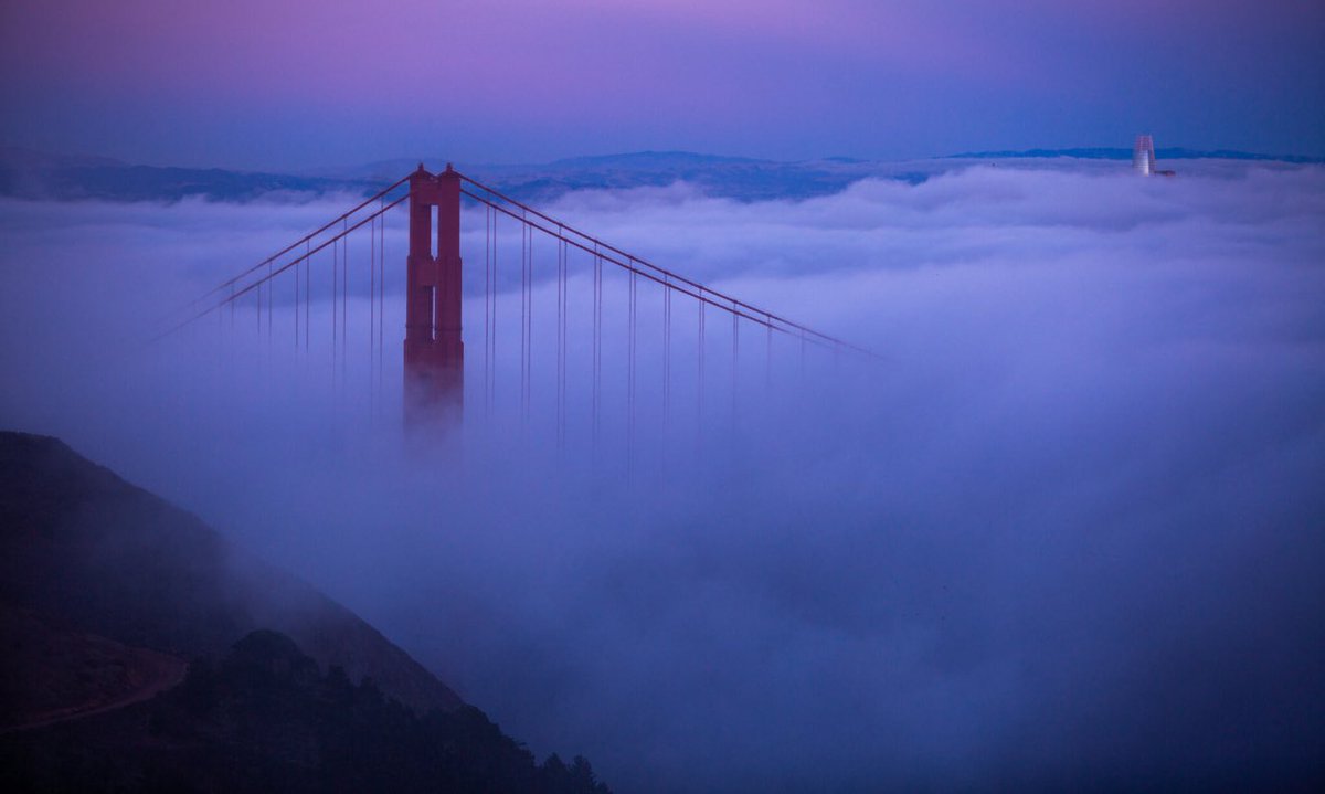 Spottacus's tweet image. San Francisco summers are famously chilly, with hot inland valleys pulling cold, foggy ocean gusts thru the city. June 2025 was exceptional, among the coldest since 1982. The measured daily maximums at SFO did not exceed 65 °F/18C from June 3 until end of June (pic @nytimes)