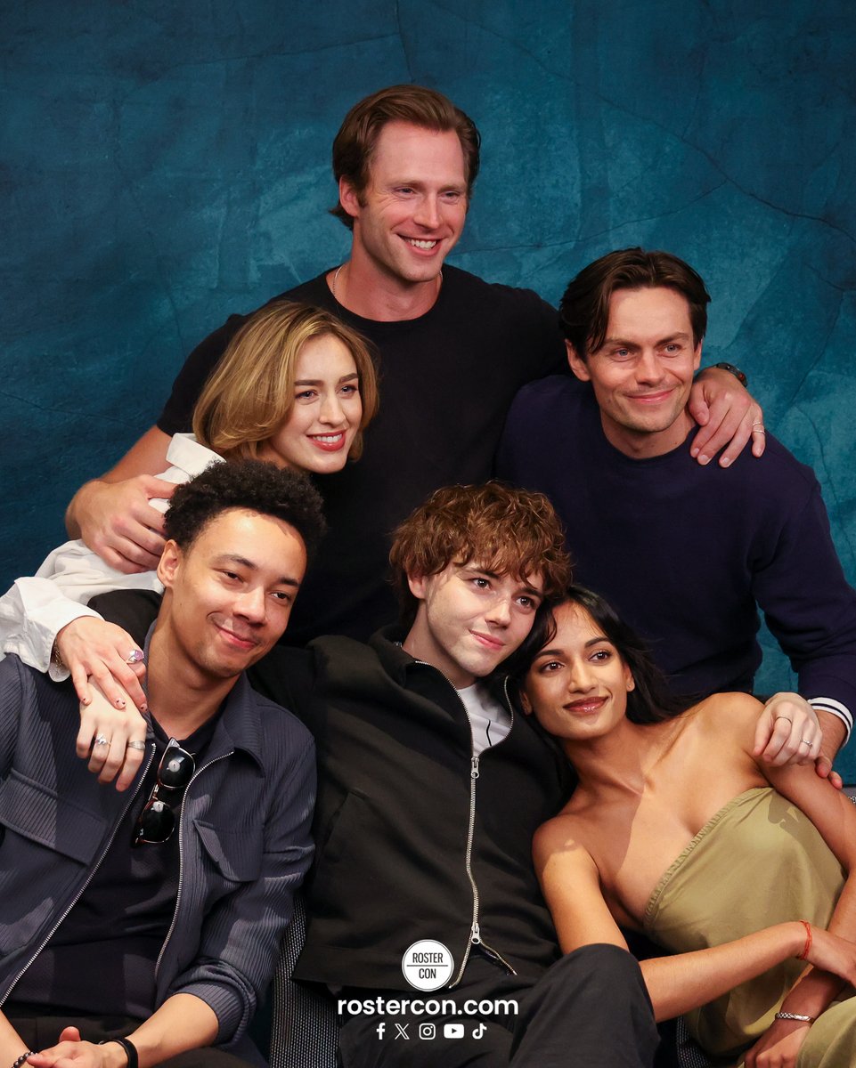 This one goes down in the books #SaveShadowAndBone #SixOfCrowsSpinoff #ASOCAS4