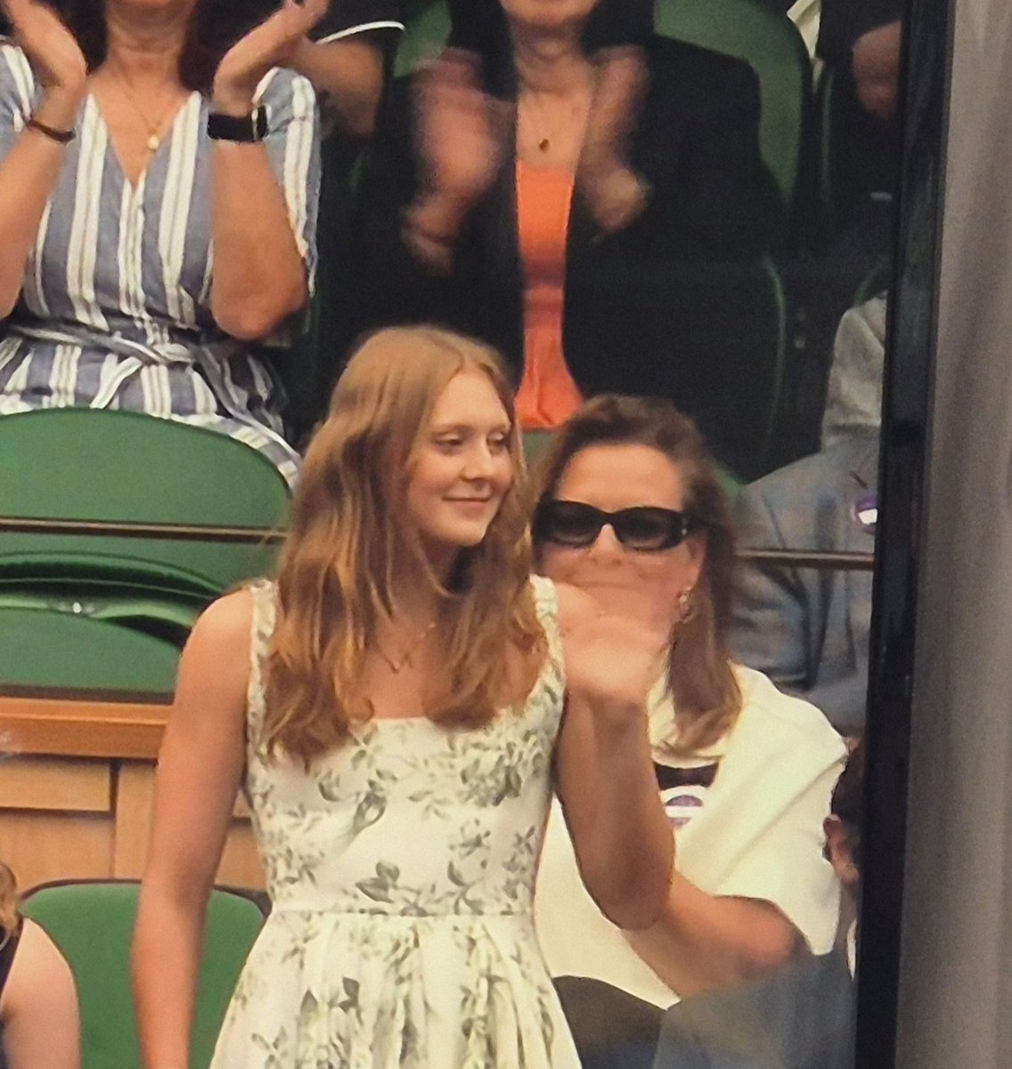 toniearlybird's tweet photo. Ah, nice to see #Herefordshire talent Dan Pembroke, #Worcestershire talent Giedrė Rakauskaitė and Lauren Rowles, and #Cheshire talent Poppy Maskill in the posh box @Wimbledon #Paralympics #middlesaturday #sport 🙌🏾 @bbchw @BBCRadioStoke https://t.co/UxCUr0CzzO