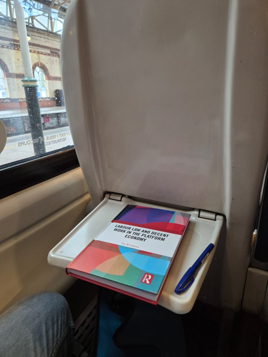 Luz Rodriguez (@rodriguezluz_) on Twitter photo Mi libro viajero! Muchas gracias a Ricardo Buendía de la Universidad de Manchester por enviarme la foto y, sobre todo, por leer Labour Law and Decent Work in the Platform Economy Mi libro viajero! Muchas gracias a Ricardo Buendía de la Universidad de Manchester por enviarme la foto y, sobre todo, por leer Labour Law and Decent Work in the Platform Economy
