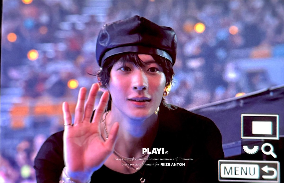 𝙥𝙡𝙖𝙮 tweet media