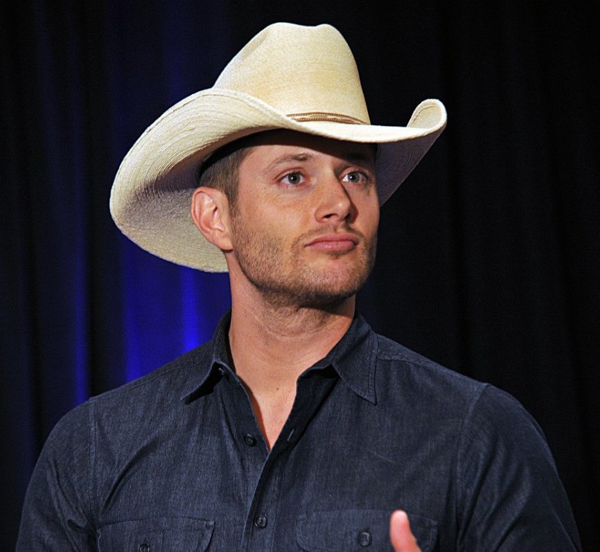 dean winchester archive tweet media