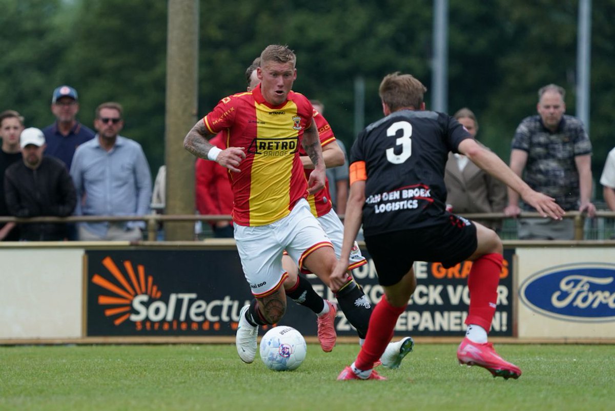Het oefenduel tussen Go Ahead Eagles en Helmond Sport is in 1-1 geëindigd. Robbin Weijenberg scoorde het doelpunt namens Go Ahead Eagles.