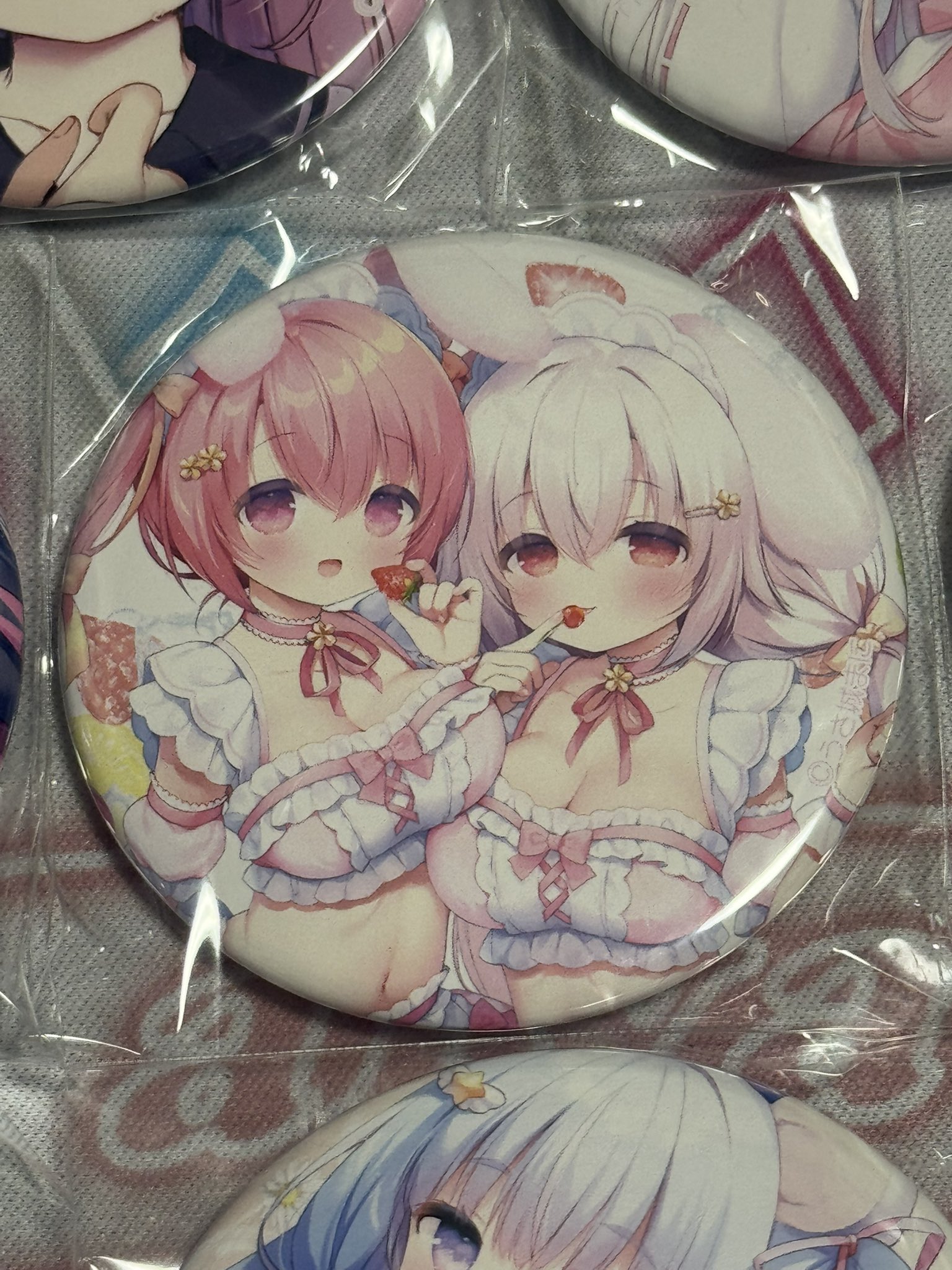 可哀想に おぱんちゅうさぎ カプセル缶バッジ＆カバー vol.1 全8