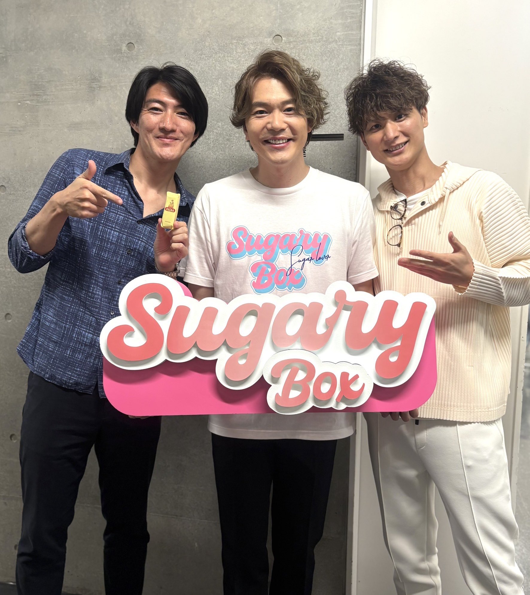 入手困難LE VELVETS TEATRO CLASICO メンバーサイン入り sddefault.jpg