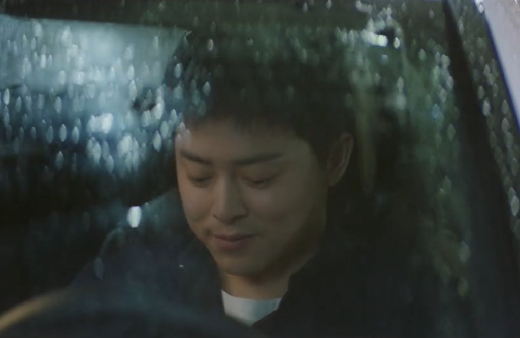 yerinsbenophie's tweet photo. the love of his life was finally confessing and he was trying SO HARD to keep it in 😭 LOOK AT THAT LITTLE SMILE OH BOYYYY HE WAITED SO LONG FOR THIS 😭😭😭 https://t.co/LNFdWY7ngk