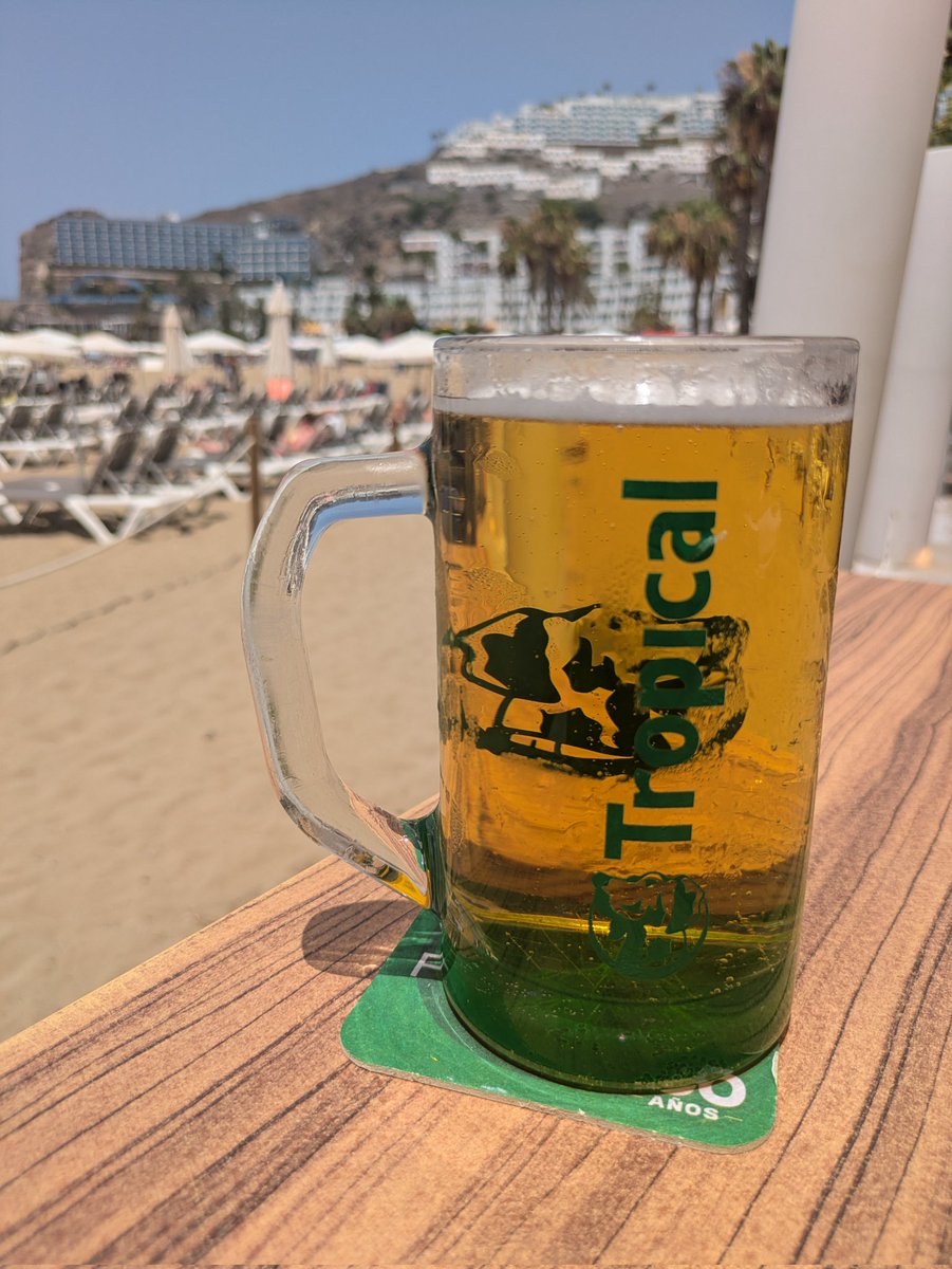 Happiest when on a Shirley Valentine adventure ☀️🍻🌴