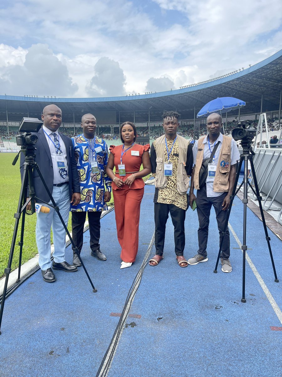 festus_biola's tweet photo. Pure Worship Convention
Working with the media crew 
Adokiye Amasimaka Stadium PH 
#jw https://t.co/WGznArE0i4