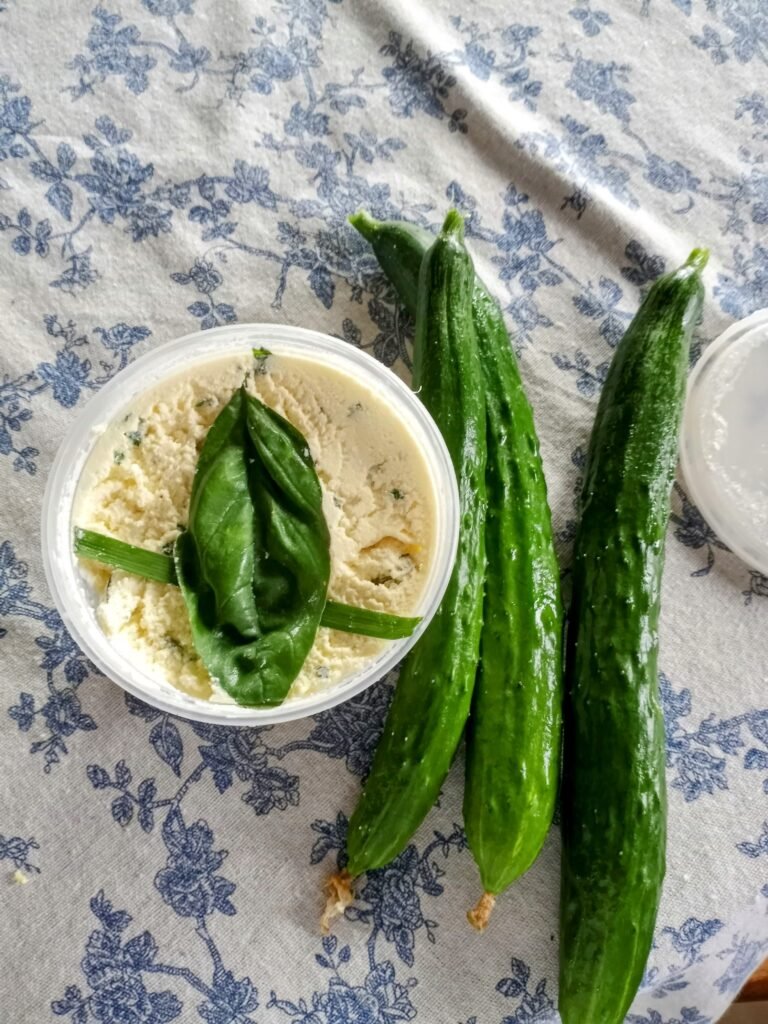 KitchenGardensX's tweet image. Here are some Japanese Suyo cucumbers we grew. SOOO good!