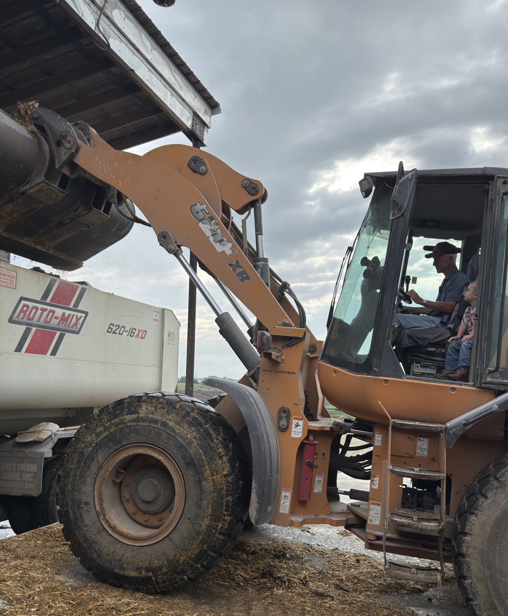 Grandson to <a href="/RuskampSteve/">Steve Ruskamp</a> 
"When I grow up, I'm going to do this" while pointing to the joy stick, shifter and iPad.  ❤️Cattle feeding gene?
#thingskidssay #cattlefeeding