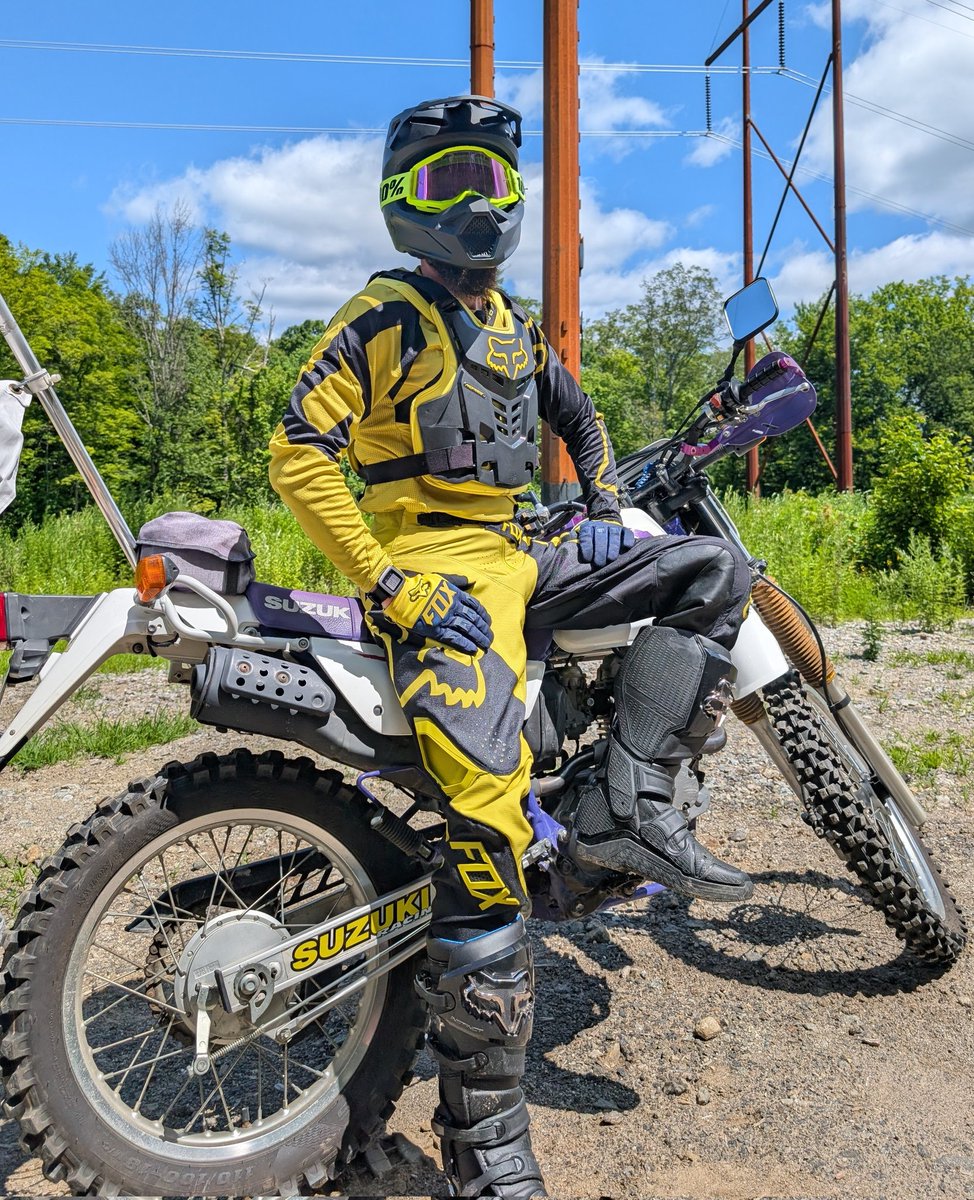 Hey you, come service this biker. 🫟