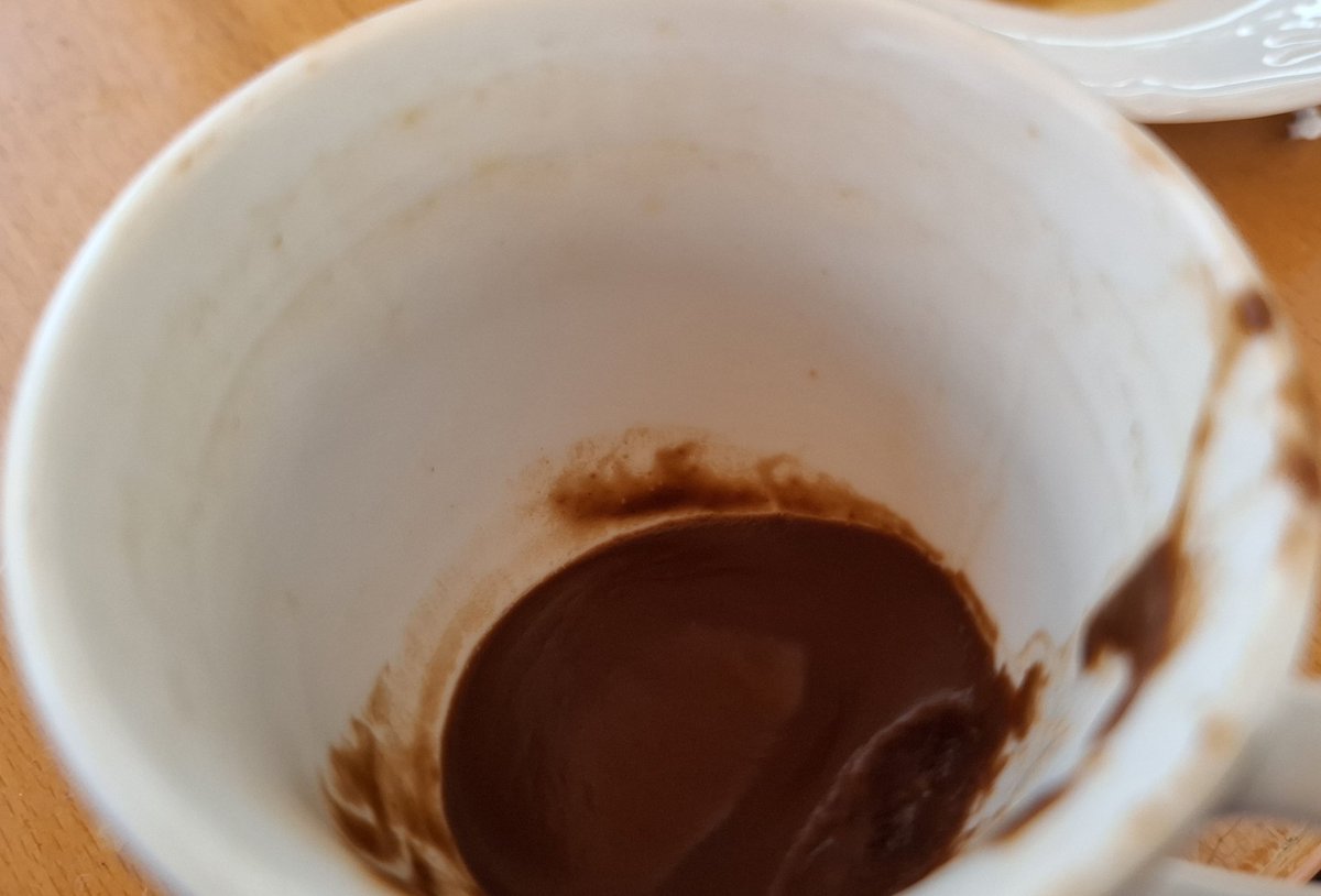 Kızlar anlayan bakabilecek biri var mııı?