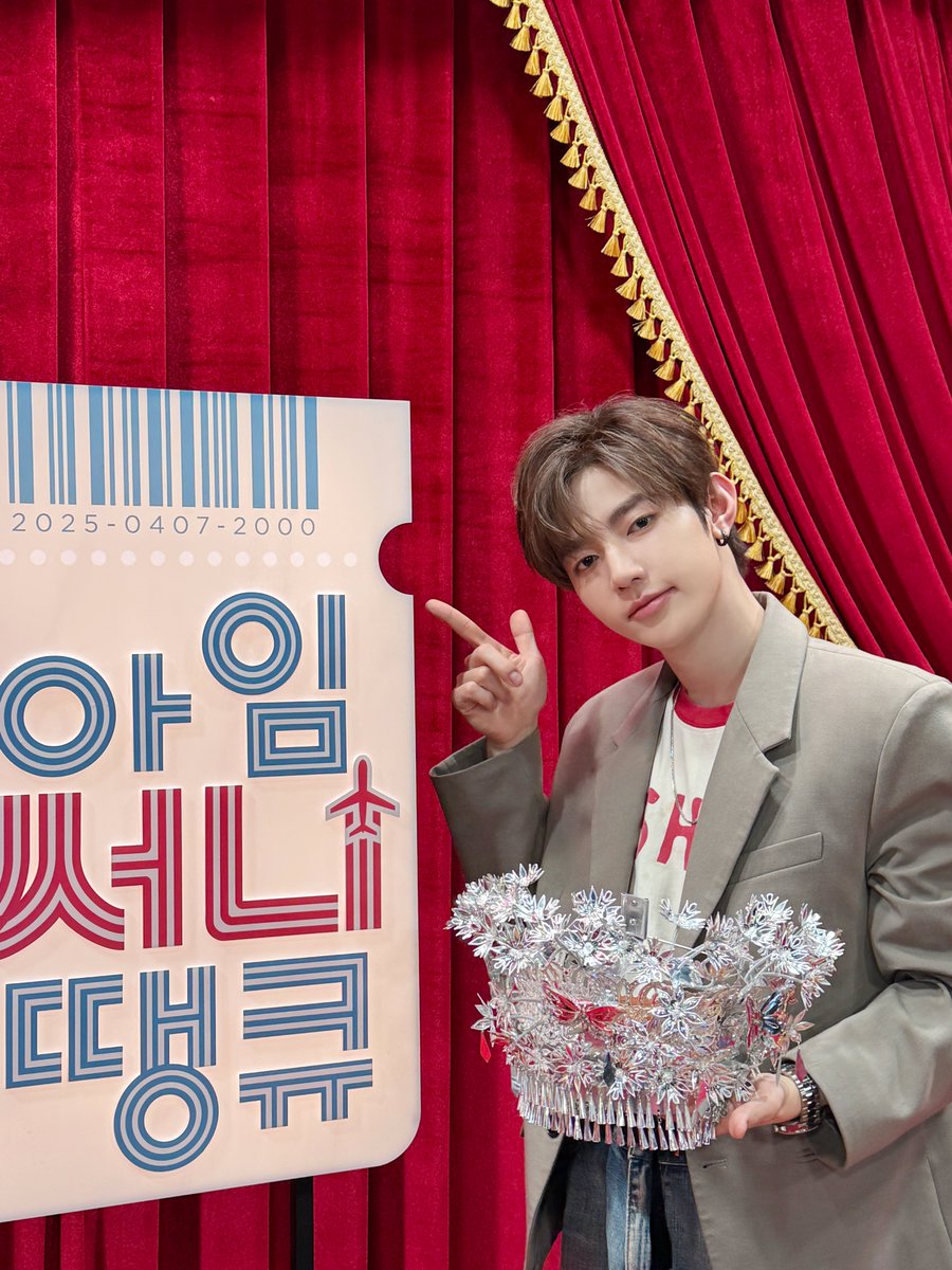 _𝗭𝗘𝗥𝗢𝗙𝗢𝗖𝗨𝗦

짱자님 매번 주사위 725의 미모 보여주시는 거
너무 감사하시다 진짜..❣️

#ZEROBASEONE #ZB1 #제로베이스원
#ZHANGHAO #장하오