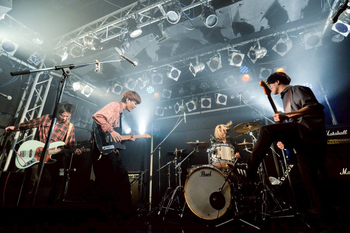 2025.07.05
名古屋 大須 ell.SIZE
O'D SECT PRESENTS
「ARAYA VIVES」

the Vases

1 Tyler
2 Need more hands
3 SHE IS UNDERGROUND
4 Blood moon
5 Devil's mood

photo <a href="/xx308xx/">→SATOMIN←</a>