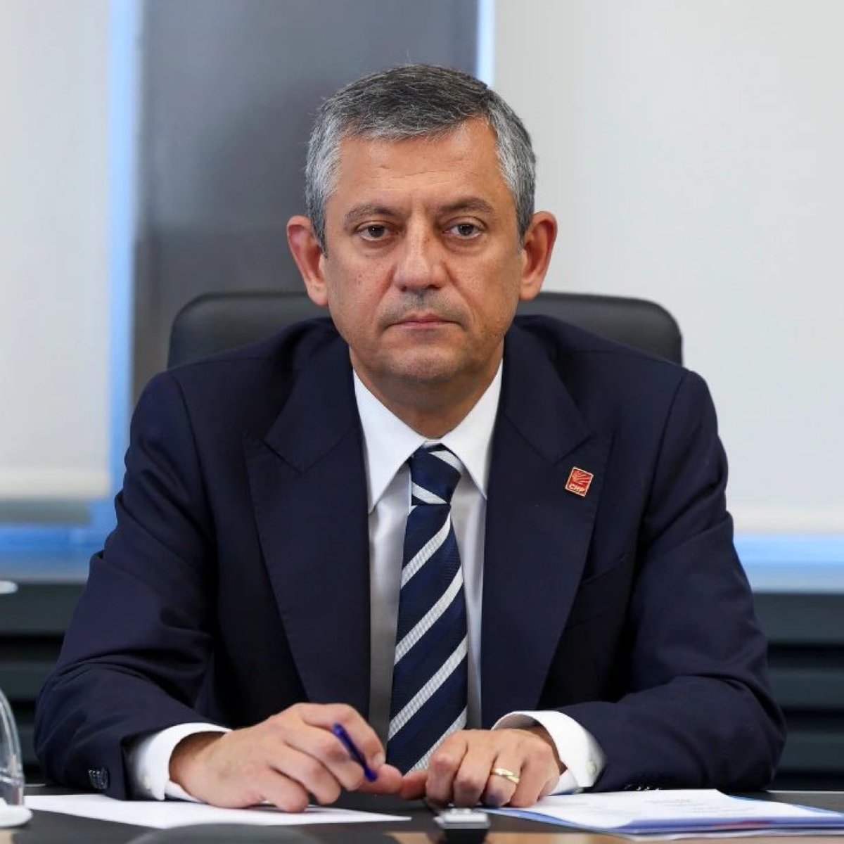 CHP lideri Özgür Özel: "Seni %29'la orada oturtmam."