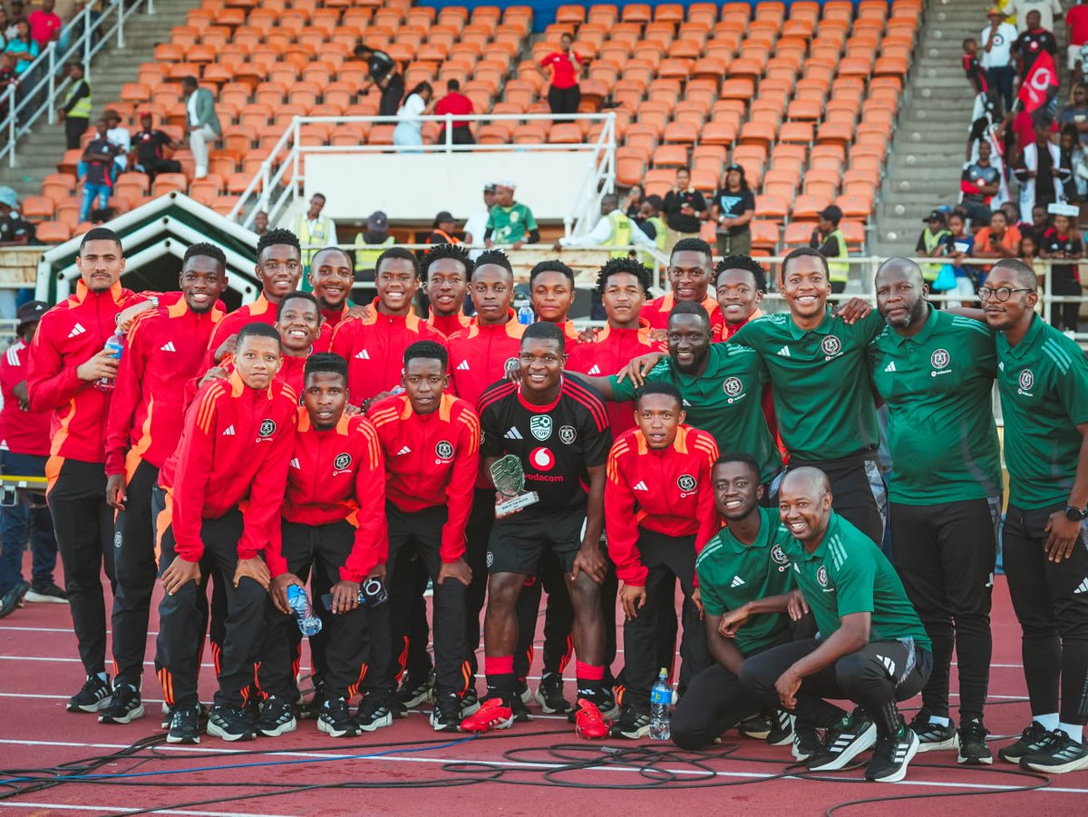 Simon Marange tweet media