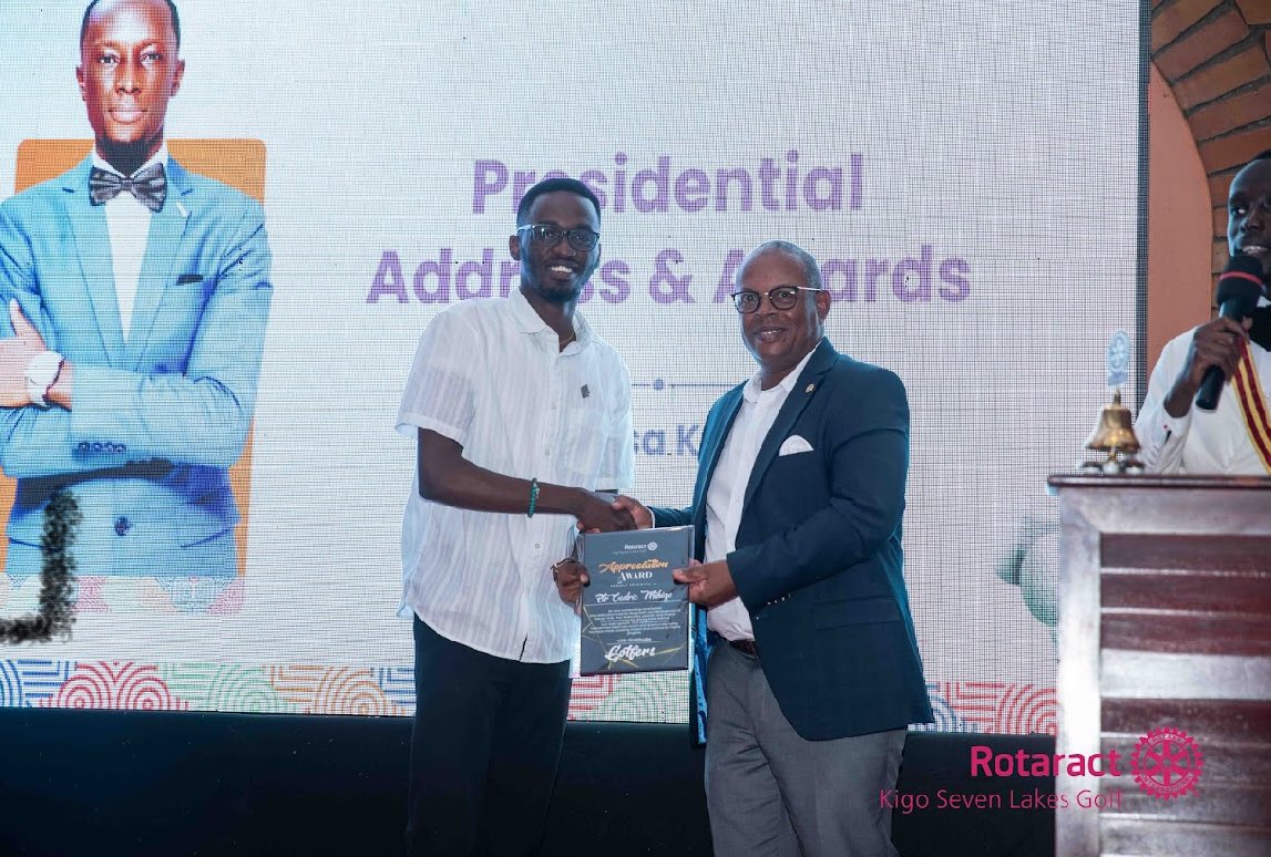 RACUpperKololo's tweet image. We honored the invitation to @Rac7lakeskigo for their 2nd presidential installation, last evening. It was really a rewarding moment
#Rotaract
#unitedforgood
#UKThursdays