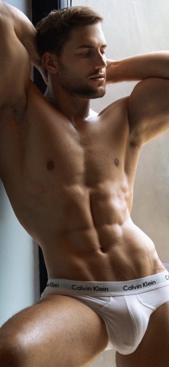 lycra speedo spandex bulge tweet media