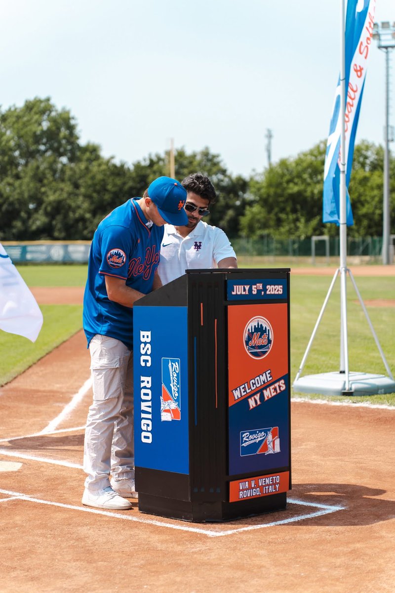 Matteo Marelli's signing became official today in Italy. He's the first European amateur signing in Mets history.

ICYMI, his story: mlb.com/mets/news/matt…