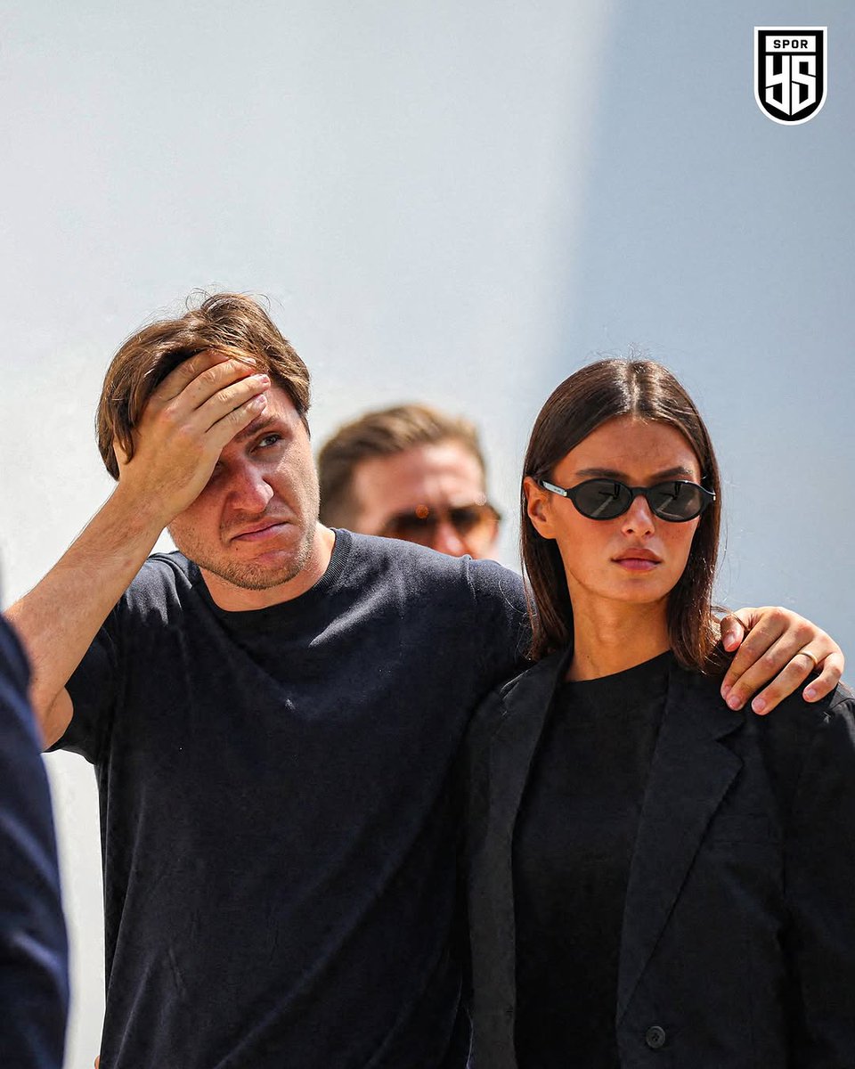 Footballers pay the last rest to Diogo Jota &amp; brother, Andre as they are laid to rest in Portugal. 

A sad end to the week. 🙏🏻