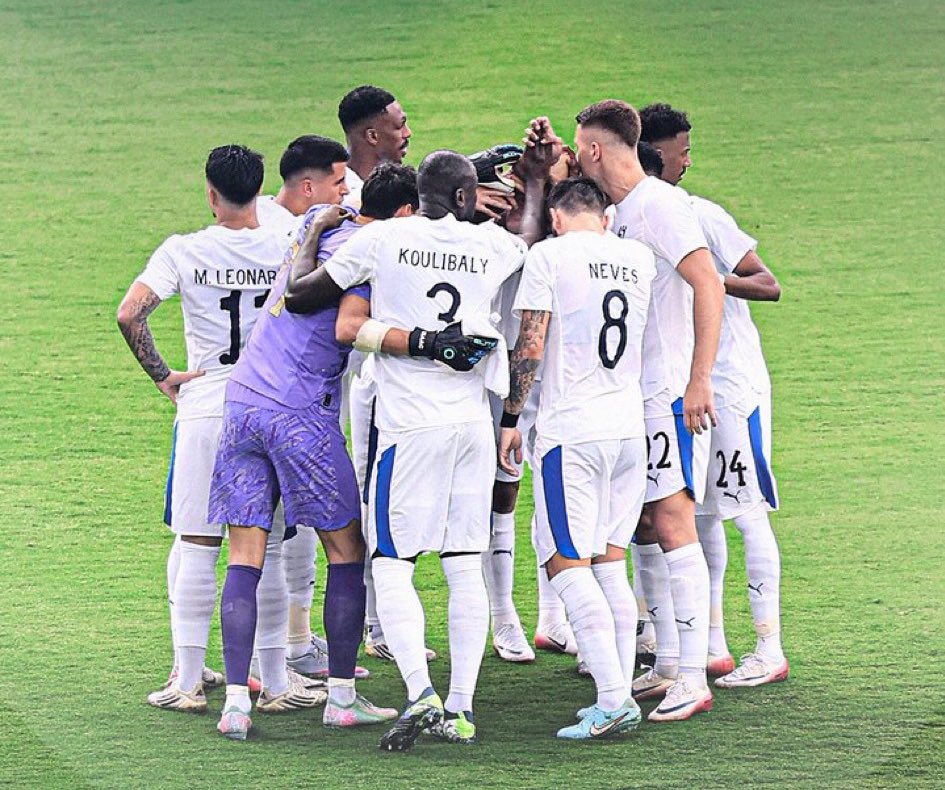 المنطق والعقل والحقائق تقول إن #الهلال #السعودي بات ( بشهادة من سمعتهم من المحللين والمعلقين والاعلاميين الاجانب ) فريقاً عالمياً لا يهاب أحداً وكل من يواجهه يحسب له الف حساب وهذه تُحسب للكرة السعودية وللدعم الكبير الذي تحظى به الرياضة في #المملكة_العربية_السعودية