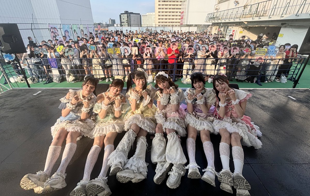 リリイベ12日目は
『仙台駅前 E BeanS』さんに
おじゃまさせていただきました！

新ヘアスタイルのぴくりぼちゃんいかがでしたか〜？🎀♡.·*.
初仙台でたくさん盛りあがって下さり、
たくさんのふぁぼんのみなさんにお会いできてとっても嬉しかったです✊🏻𖤐 ̖´-

あらためてお越しいただき