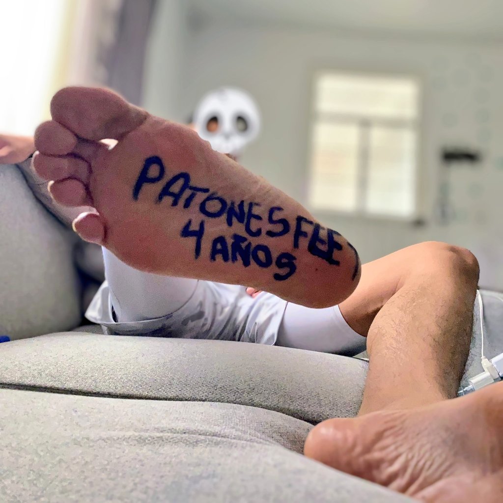 patones.f2 (@patonesf2) on Twitter photo 🔥PATAS del 10 <a href="/Badi_inflv3ncer/">B4d1nfuencer_0322</a> en
👣PATONESFEET 4 años 🦶👅 🔃🔃🔃
<a href="/PatonesF/">Patones Feet</a>
@radargaymx
<a href="/Funny_MXXX/">Cabinas Funny MX</a>
#feet #malefeet #pies 🔥PATAS del 10 <a href="/Badi_inflv3ncer/">B4d1nfuencer_0322</a> en
👣PATONESFEET 4 años 🦶👅 🔃🔃🔃
<a href="/PatonesF/">Patones Feet</a>
@radargaymx
<a href="/Funny_MXXX/">Cabinas Funny MX</a>
#feet #malefeet #pies