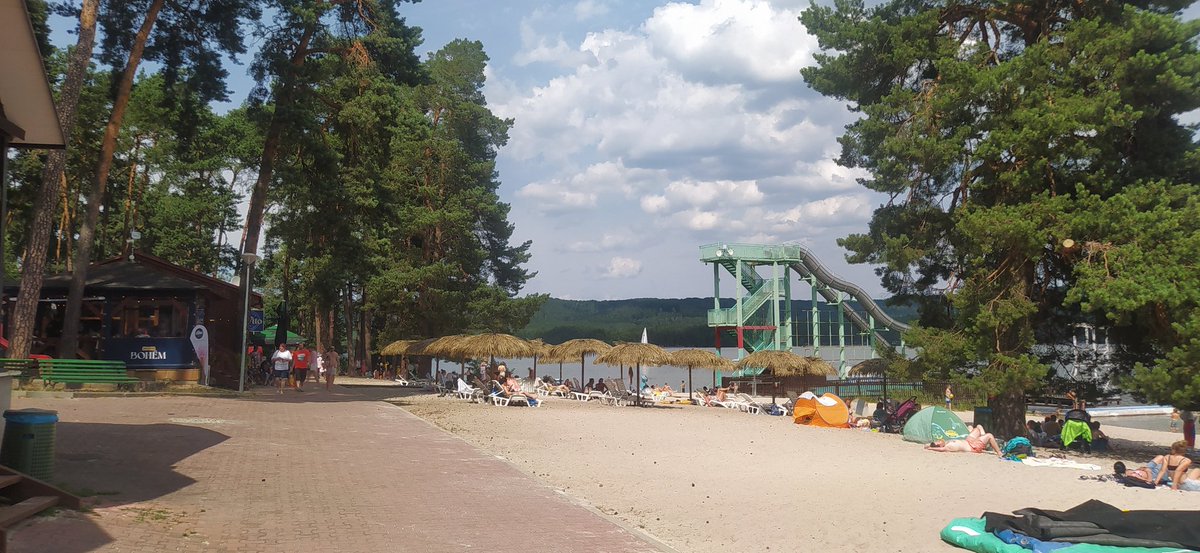 freakyblonde's tweet image. Když tady to docela žije... 😊

#Mácháč ⛵
#plážStaréSplavy ⛱️