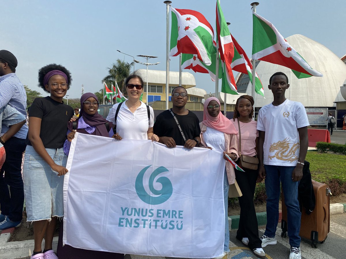 yeeburundi's tweet photo. Aujourd’hui, nous avons accompagné à l’Aéroport International Melchior Ndadaye 7 de nos étudiants de Bujumbura, Burundi, qui participeront à l’École d’été de Turc 2025. Nous leur souhaitons un excellent voyage !
@yeeorgtr https://t.co/qivTu1nDmx