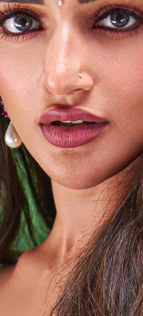 UhdHunter's tweet photo. No Cheating ❗

Drop Your Fav Actress Lips Pic 🔥 https://t.co/Fi0y6GVgnm